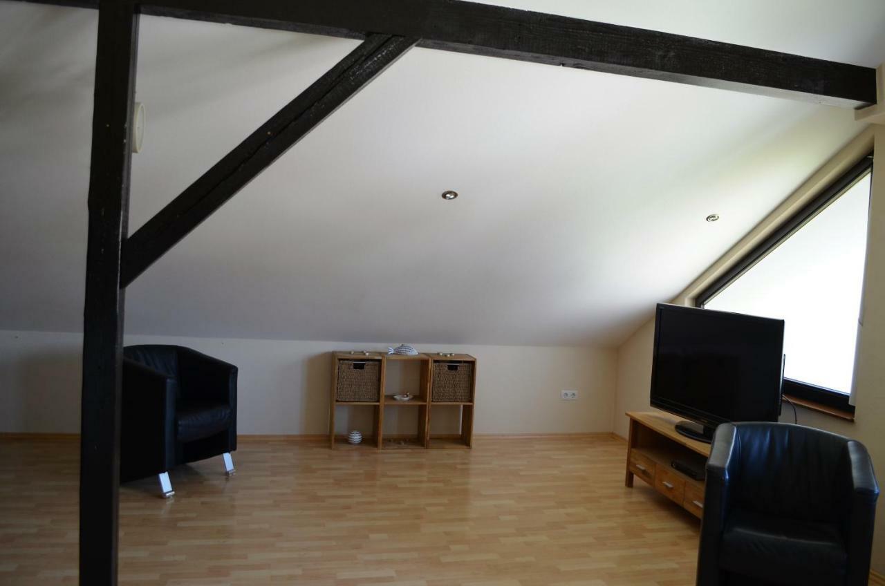 Appartamento Beim Hooch "Schindelloft" Brucktal Esterno foto